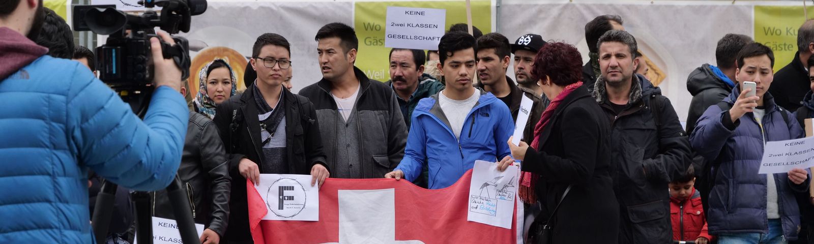 Un vrai statut de protection au lieu d'une admission provisoire